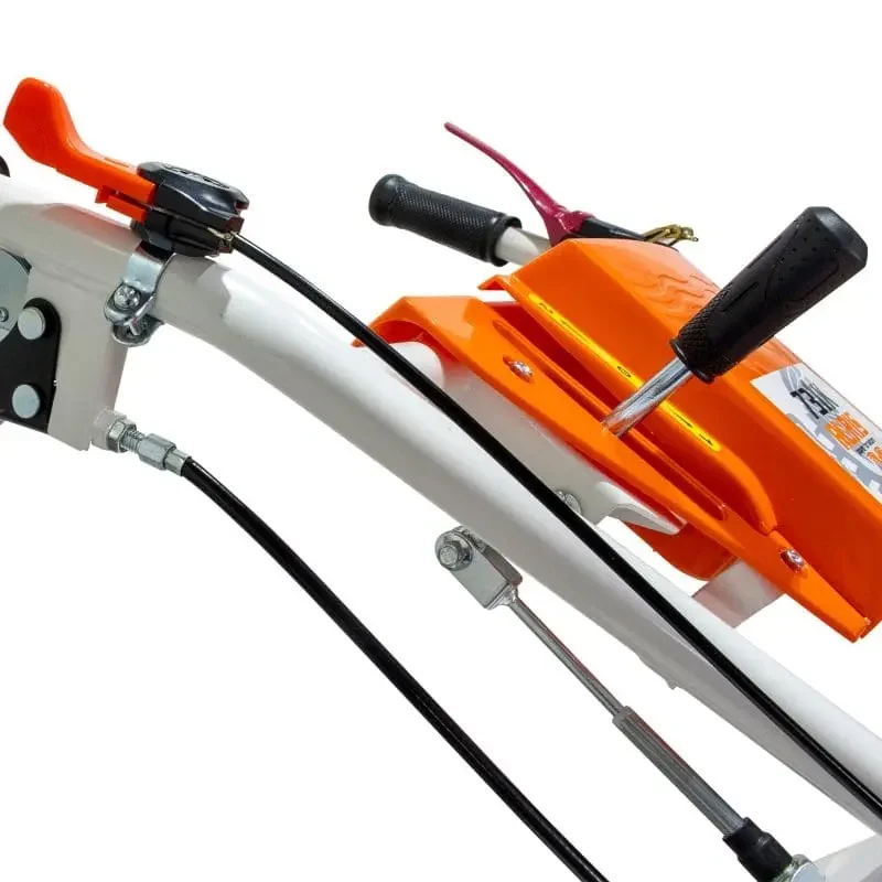 motosapatoare-ruris-731K-e Motosăpătoare profesională RURIS 731ACC1, 8.5 CP, roți cauciuc 5.00-8, include model RURIS 731K și conține accesorii: rariță, plug, adaptor, dispozitiv scos cartofi, roți metalice 400 fără manicot, cultivator, set contragreutăți 10 kg