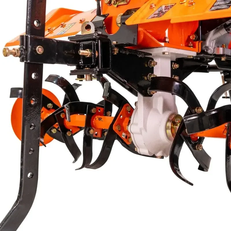 motosapatoare-profesionala-ruris-918k-ruris-brasov-ruris-transilvania-_5_ Motosăpătoare profesională RURIS 918K, motor 18 CP, freze cu lățime reglabilă 750–1100 mm, pornire la cheie, transmisie pe pinioane conice și compatibilitate cu multiple accesorii.