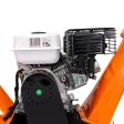 Tocător de crengi și resturi vegetale RURIS ST400, motor Ducar DH212 4 timpi, 7 CP, 212 cmc, diametru tăiere 80 mm, 2 cuțite oțel aliat 150x55 mm, turație 3750 rpm, jgheab evacuare rotativ 360°, rezervor 3,6 l